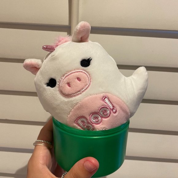 Halloween Mystery 4" Squishmallow- Unicorn Ghost - Picture 2 of 2